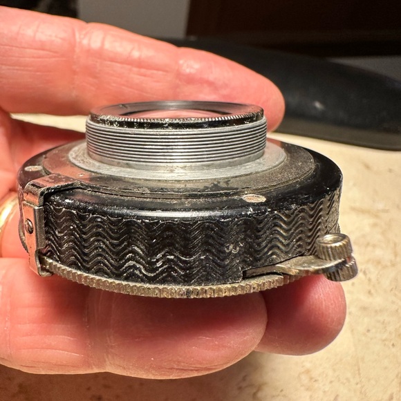 Vintage Carl Zeiss Camera Lens - Picture 9 of 10